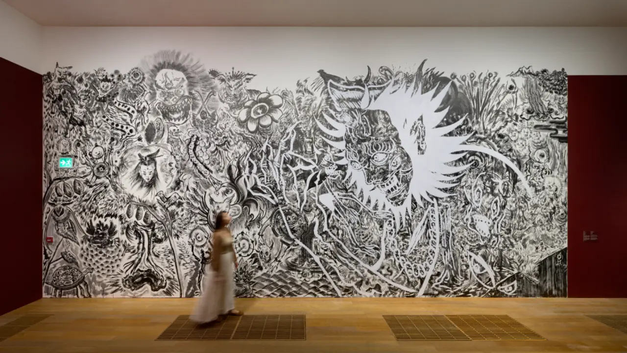 Vista de la exposición “Mitos y monstruos”: La estética fantástica del arte asiático.